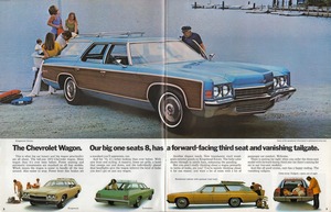 1972 Chevrolet Wagons (Cdn)-02-03.jpg
